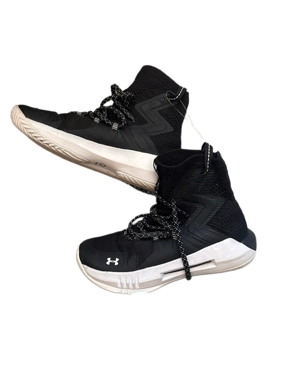 Under Armour Sneakers Women’s Workout Shoes Black White size 6